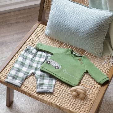 Conjunto de 2 Piezas Ecofriends con Algodon Sostenible. Mayoral New Born. Ref (2514)