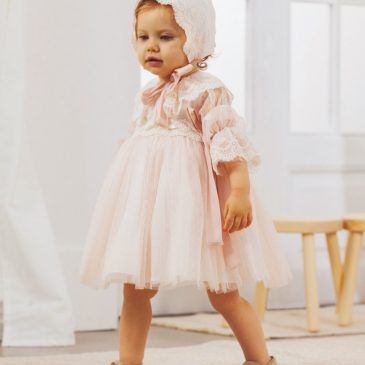 Vestido Bautizo Tul Plumeti Rosa. Amaya