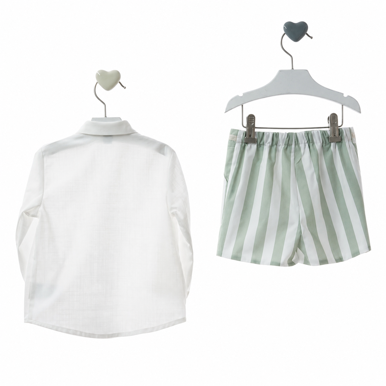 Conjunto niño vestir verano Marta y Paula Parte trasera conjunto niño Marta y Paula Minarai verde con bermuda rayas